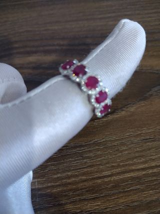 Anillo Oro Blanco Diamantes y Rubíes Ocasión ‼️