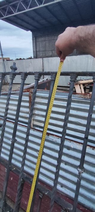 Reja hierro macizo 
