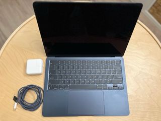 MacBook Air 2022 M2