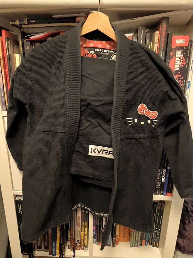 Kimono BJJ KVRA x Hello Kitty - talla F1