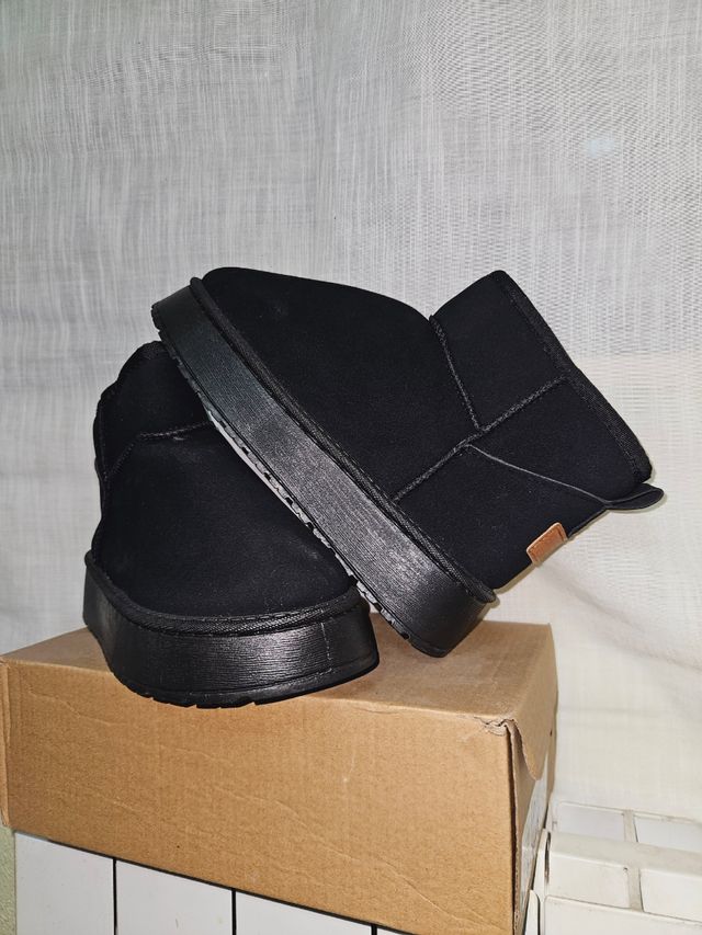 Botas pelo con plataforma negras