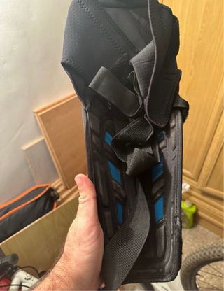 Espinilleras rodilleras SixSixOne ciclismo enduro 
