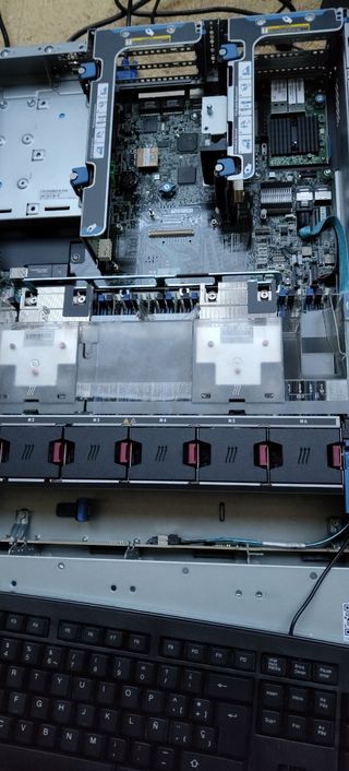 Servidor HP Proliant DL380 Gen9