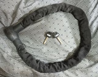 CANDADO PITON DE SEGURIDAD 80 CENTIMETROS APROX