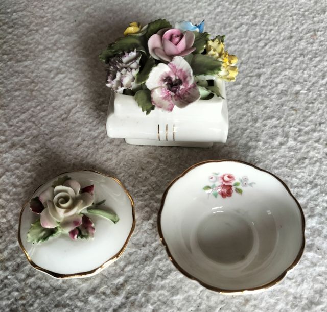 Set di 2 fiori in porcellana «Royal Adderley»