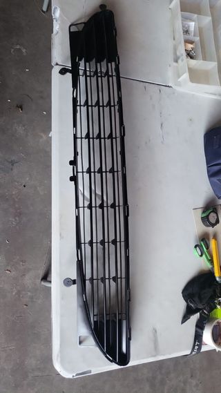 Rejilla paragolpes Peugeot 206 1998 al 2005