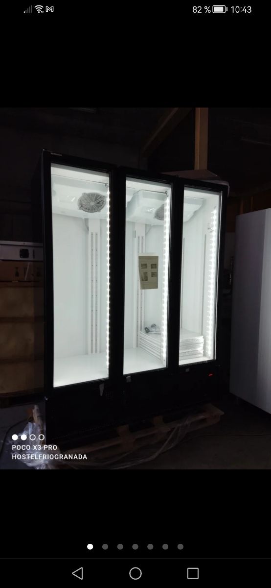 Armario expositor refrigerado 3 puertas