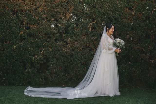 Abito da sposa elegante e regolabile taglia 38/40