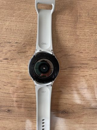 SAMSUNG GALAXY WATCH 4