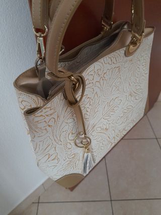 Borsa a mano o a spalla