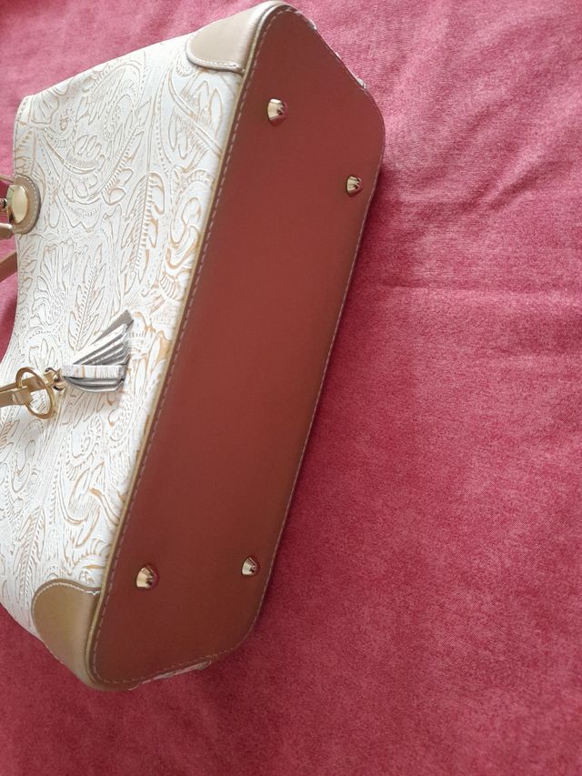 Borsa a mano o a spalla