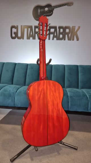 Guitarra Amplificada Antonio de toledo ATF-BR