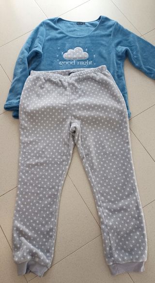Dos pijamas polarares mujer