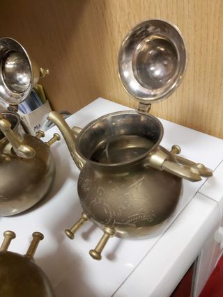 TEIERE IN BRONZO MOLTO ANTICHE