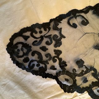 Mantilla antigua del siglo XIX.