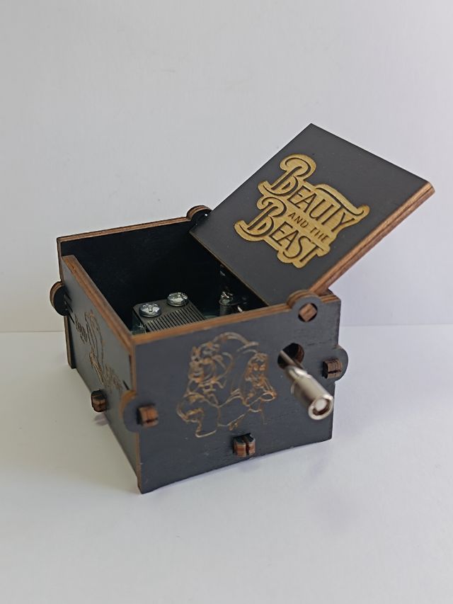 Cajita musical La Bella y la Bestia 