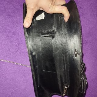 Bolso negro mano evento 
