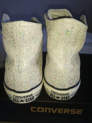 CONVERSE PIEL BRILLO 36-37 NUEVAS