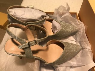 Zapatos sin estrenar novia talla 40 plateado tacón