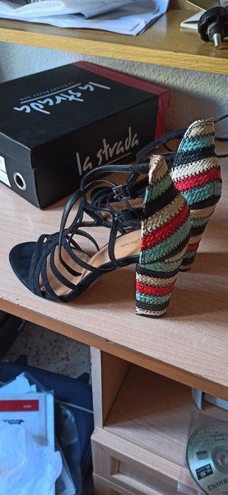 Sandalias tacón tiras talla 38 