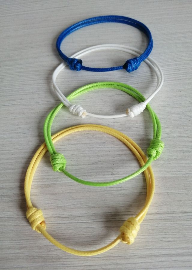 Pulseras estilo surfero sencilla