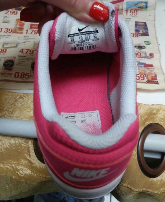 Sneakers donna Nike fucsia e bianco🌺