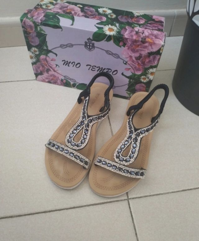 Sandali estivi donna 🌺