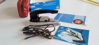 Plancha de viaje, marca Solac mod. 631, años 1960.