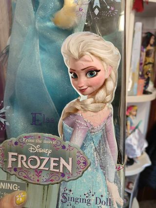 frozen elsa disney muñeca cantarina interactiva 