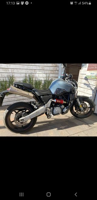 Moto YAMAHA MT 3