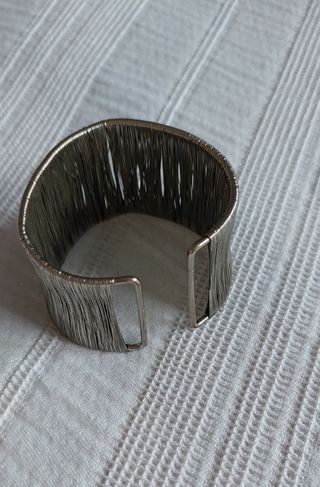 Pulsera brazalete