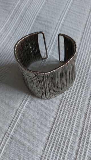 Pulsera brazalete