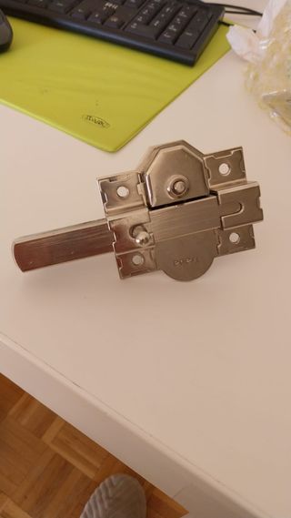 CERRADURA TRABA SIN ESTRENAR