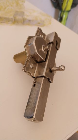 CERRADURA TRABA SIN ESTRENAR