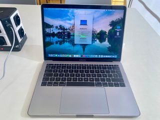 Macbook Pro 2017 sin un rasguño.COMO NUEVO