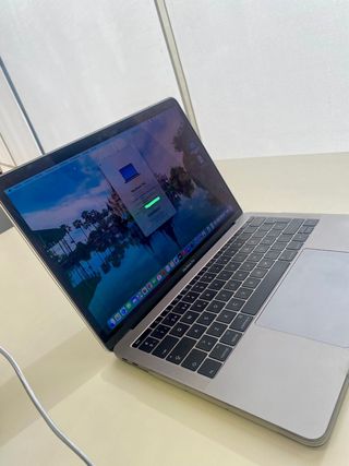 Macbook Pro 2017 sin un rasguño.COMO NUEVO