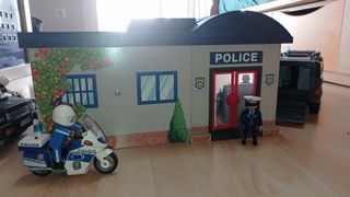 Comisaria maletín playmobil