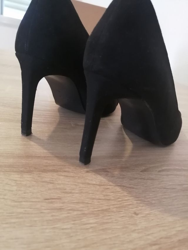 Tacon zara 35 negro de ante