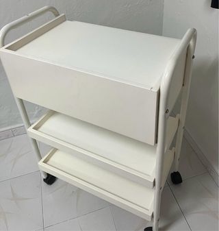 Mesa de madera multiusos