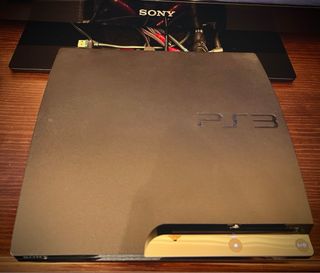 SONY TV HD 46” + SONY PS3 (LOTE)