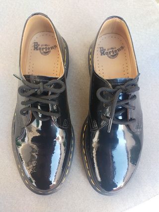Zapatos Doctor Martens charol negro