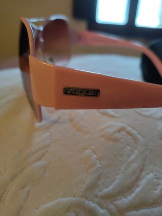 Occhiali da sole Vogue rosa