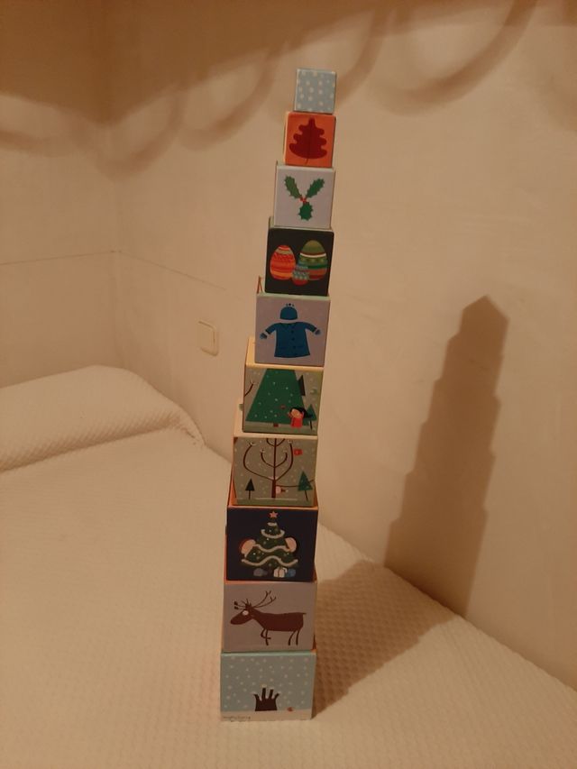 Lote Puzzle de Cubos y Marionetas