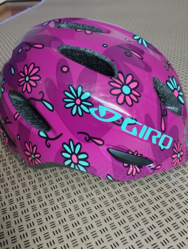 Casco Giro talla S
