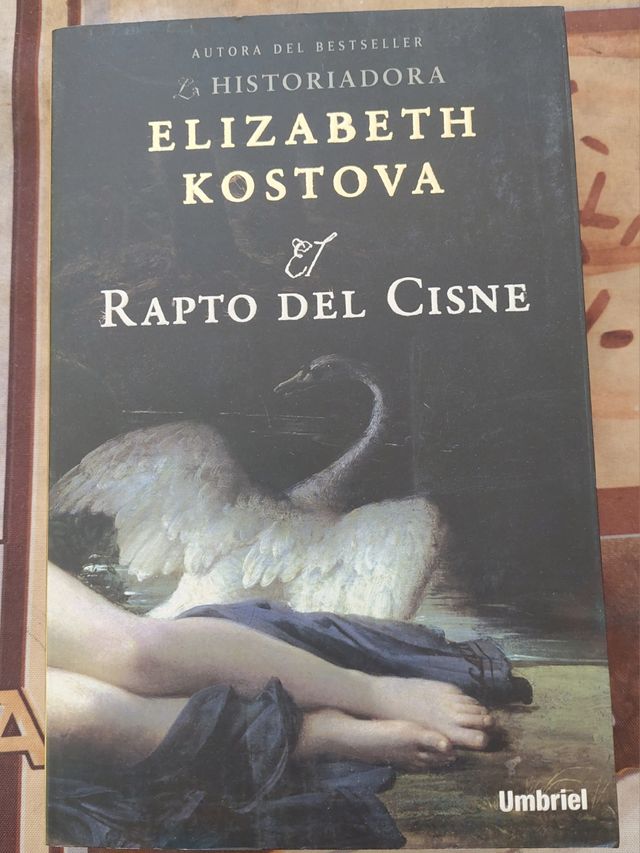 EL RAPTO DEL CISNE