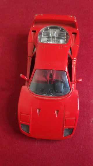 Ferrari F40 1:24 Quiloy Hecho en España
