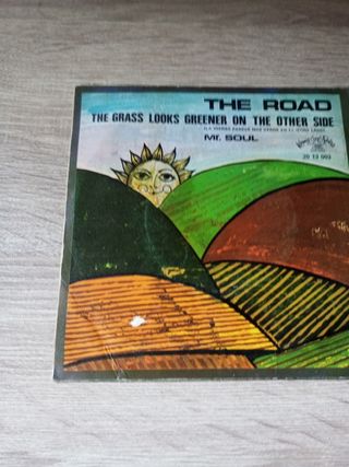 The Road the grass... Mr soul single