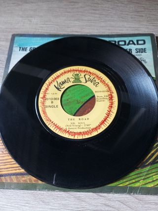 The Road the grass... Mr soul single