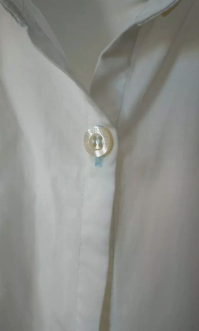 Burberry ladies top size 42, M