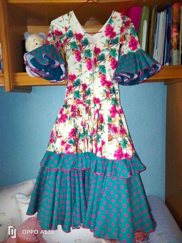 Traje de gitana niña